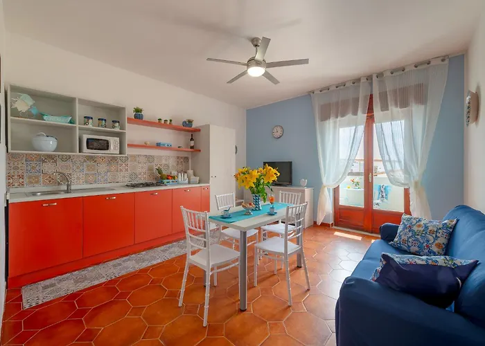 A'mari - - - 100mt Dalla Foggia - 100 Meters From The *